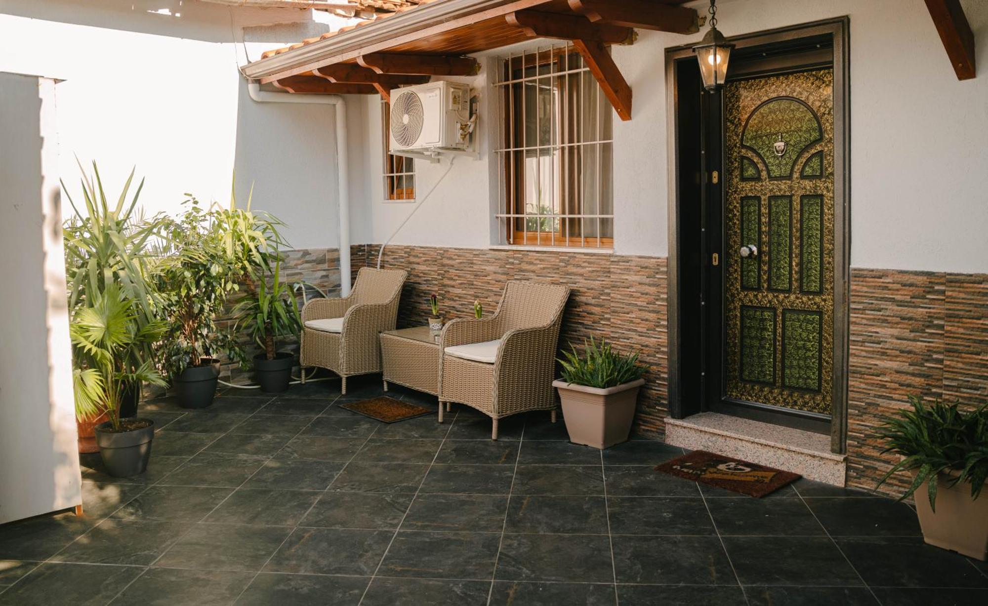 Peaceful Villa In New Bazaar Tirana Exterior photo