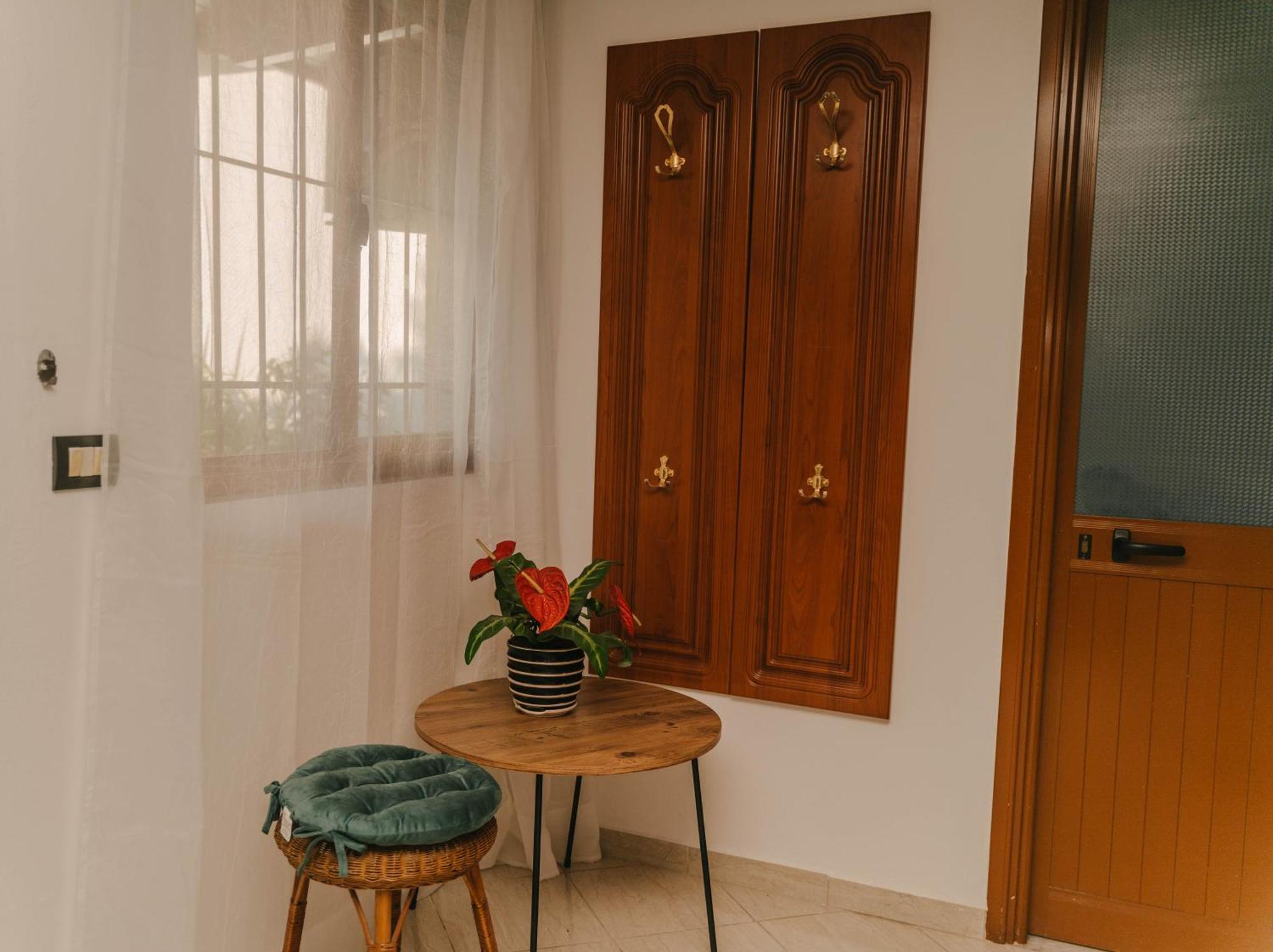 Peaceful Villa In New Bazaar Tirana Exterior photo